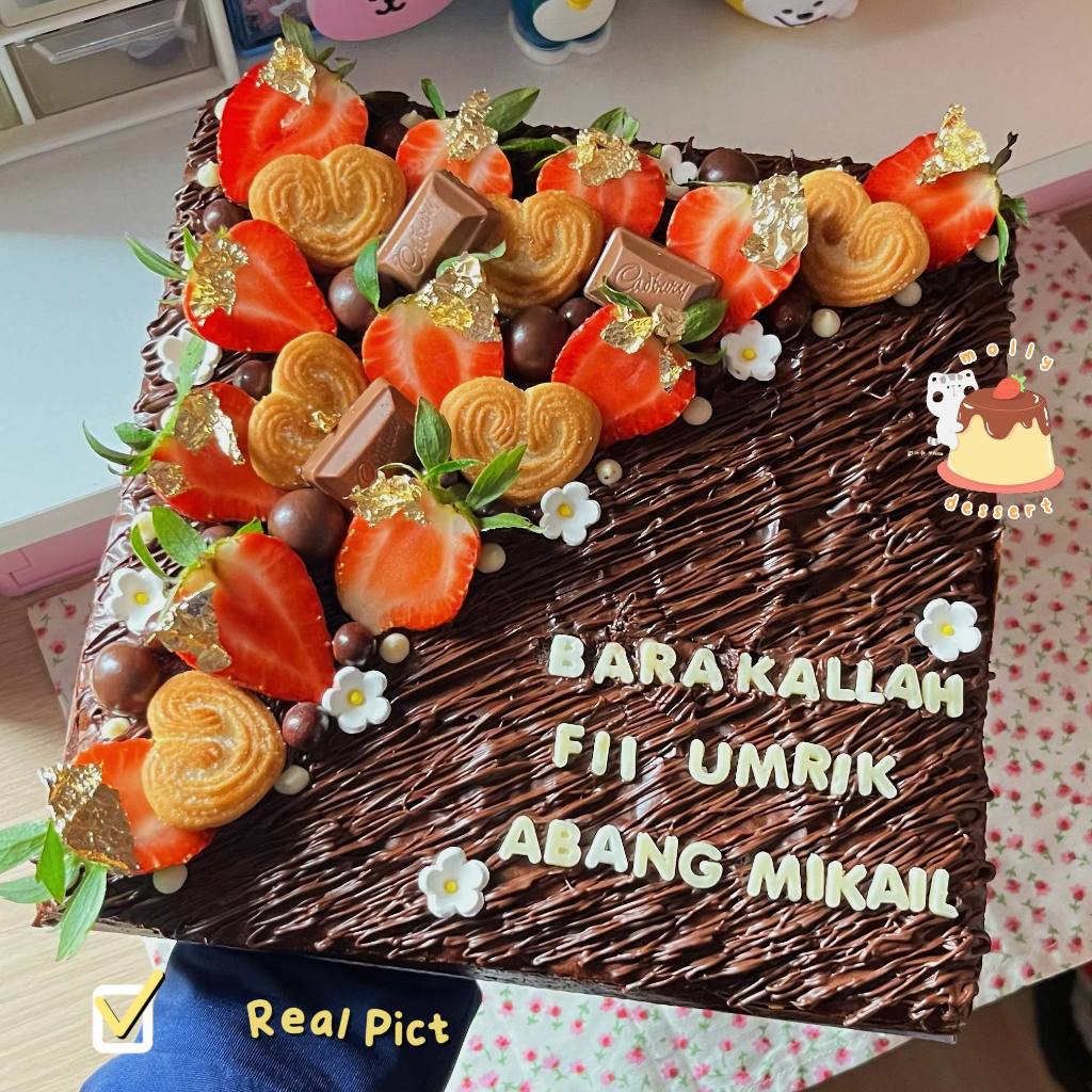 [PRE-ORDER] Fudgy Brownies Custom Tulisan dan Hiasan (Sesuai Foto)