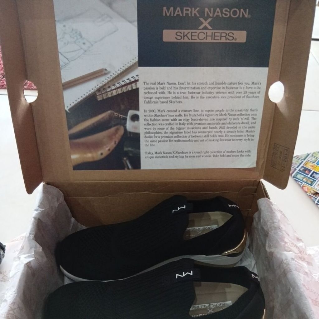 SECOND/BEKAS PAKAI SEPATU MARK NASON X SKECHERS ORIGINAL