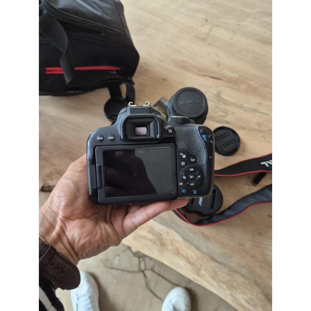 canon 800d