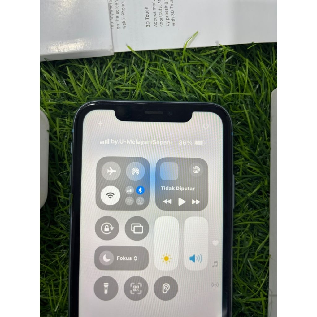 iPhone xr 64gb all operator