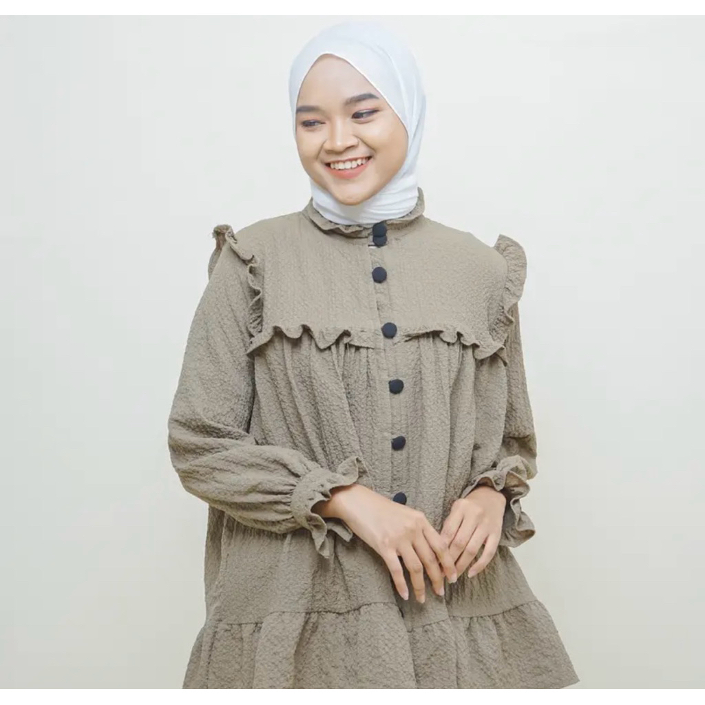 Restu Anggraini blouse