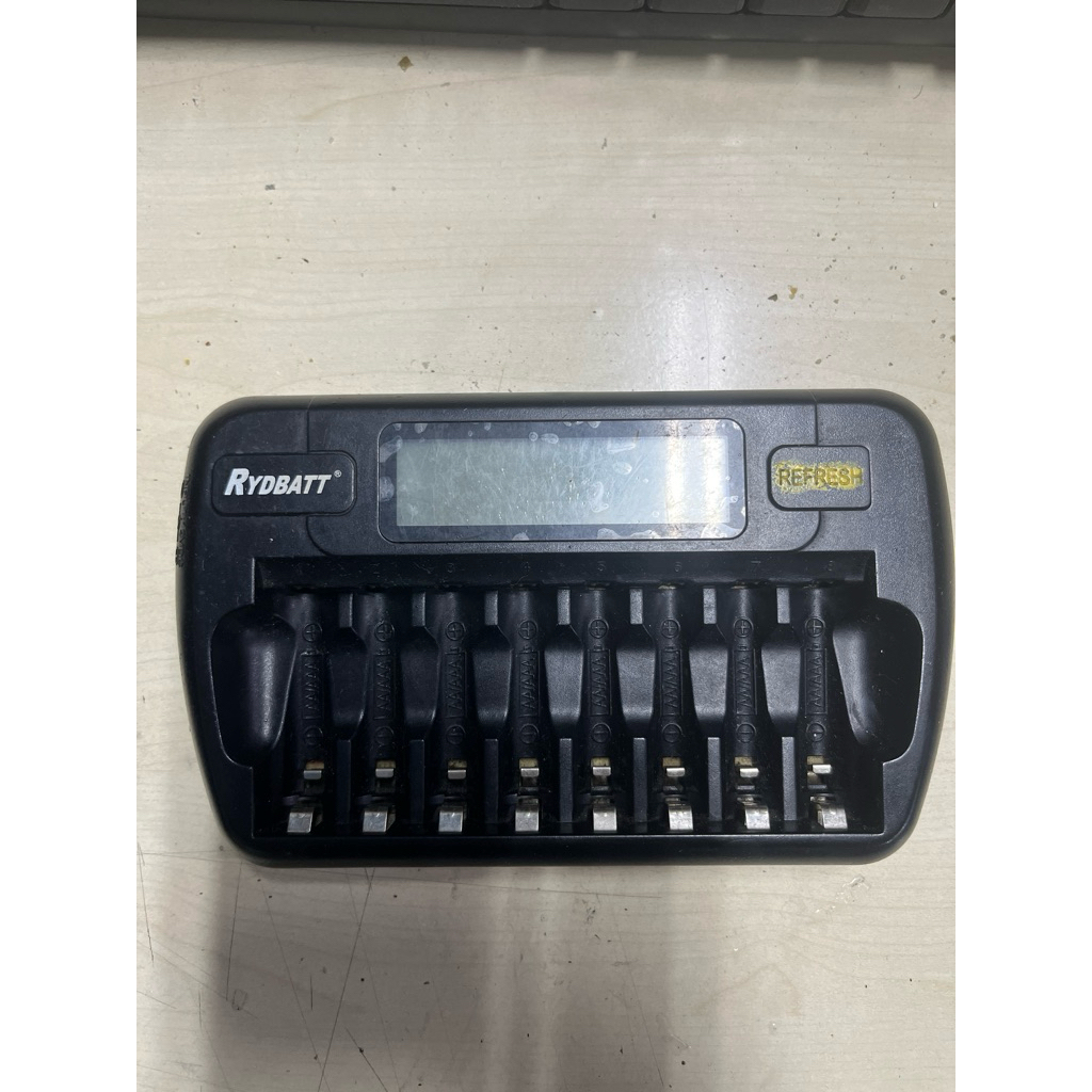 Charger Baterai Tamiya Rydbatt 8 Slot