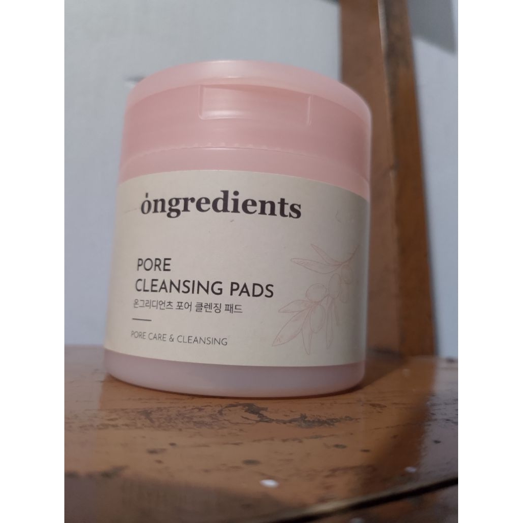 wadah bekas skincare toner exfoliating pad ongredients