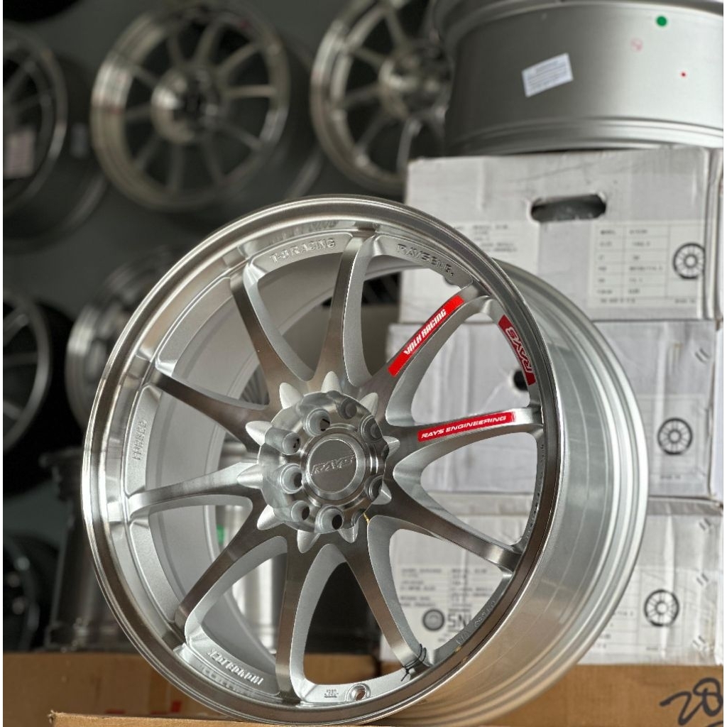 Velg CE28 Full Polis R18 Kondisi Baru