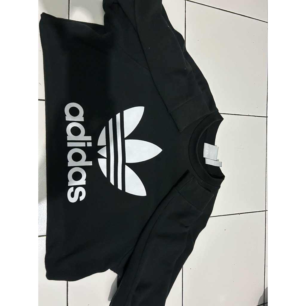 adidas trefoil second