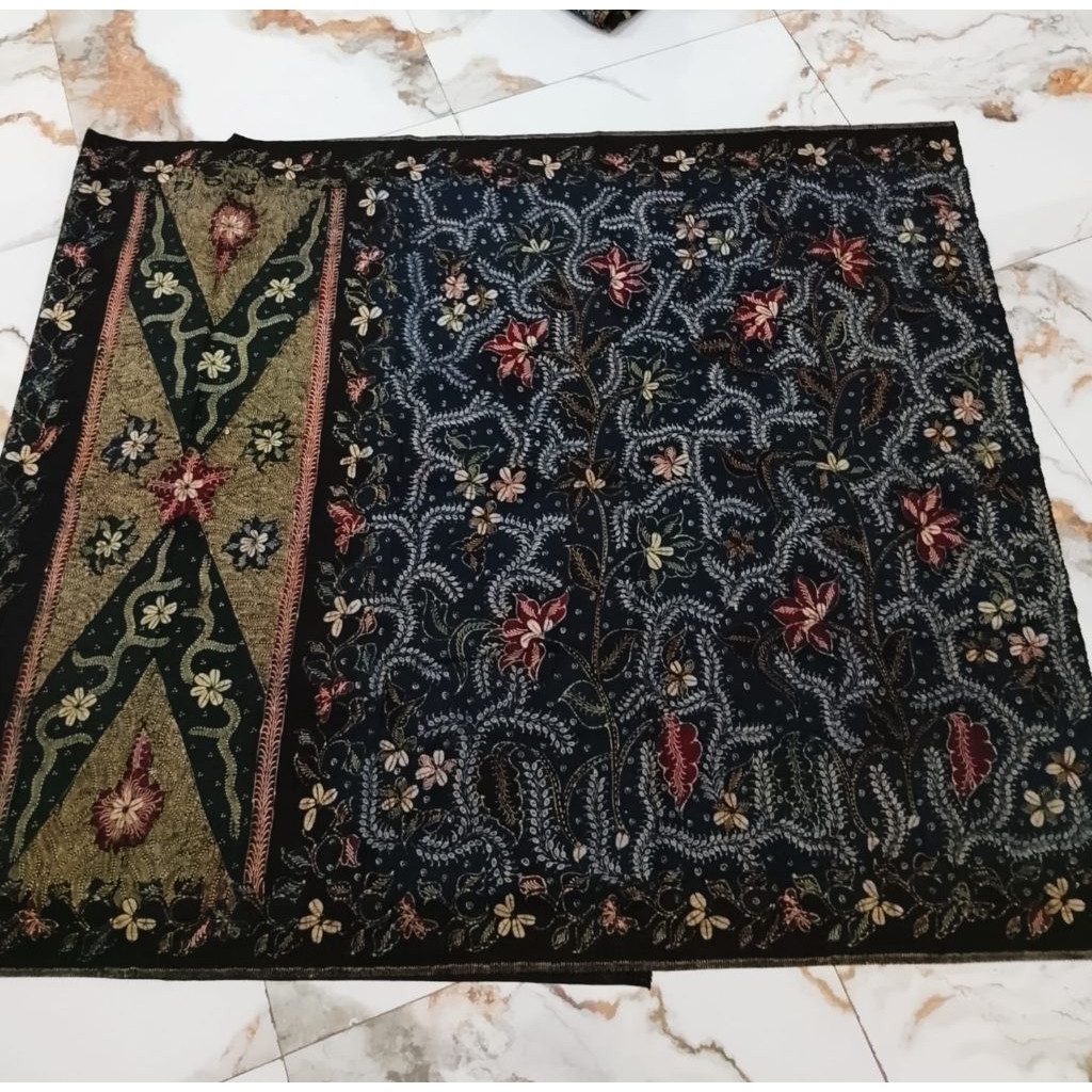 Sarung Batik Tulis Tanjung Bumi Madura