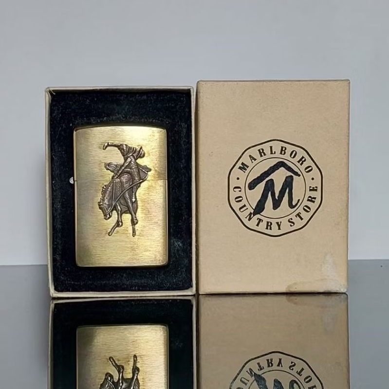 ZIPPO MARLBORO BRONCO COUNTRY STORE USA MARKET OFFICIAL LICENSED PRODUCT TAHUN 1994