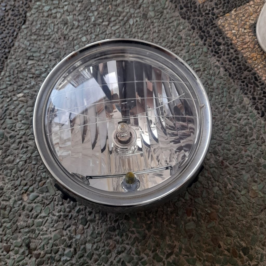 Lampu depan tiger revo barong