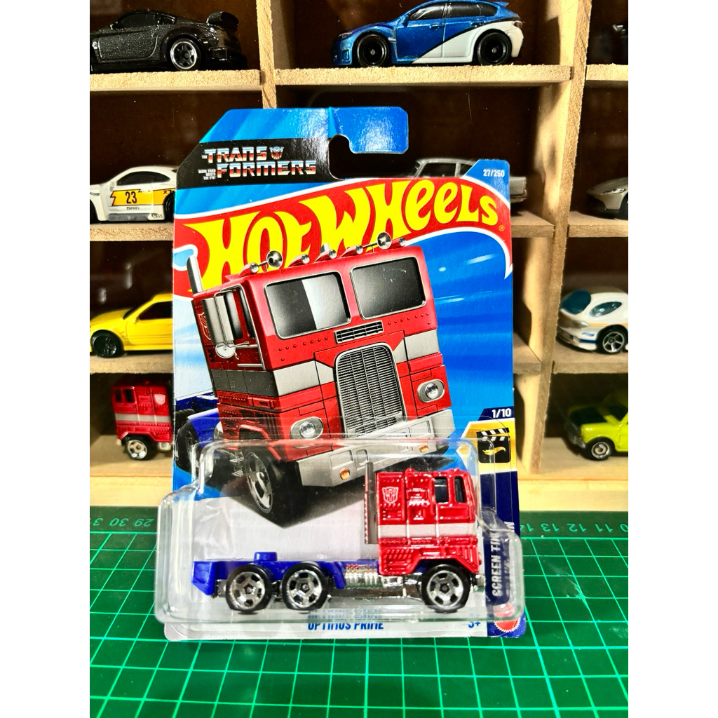 Hotwheels Optimus Prime