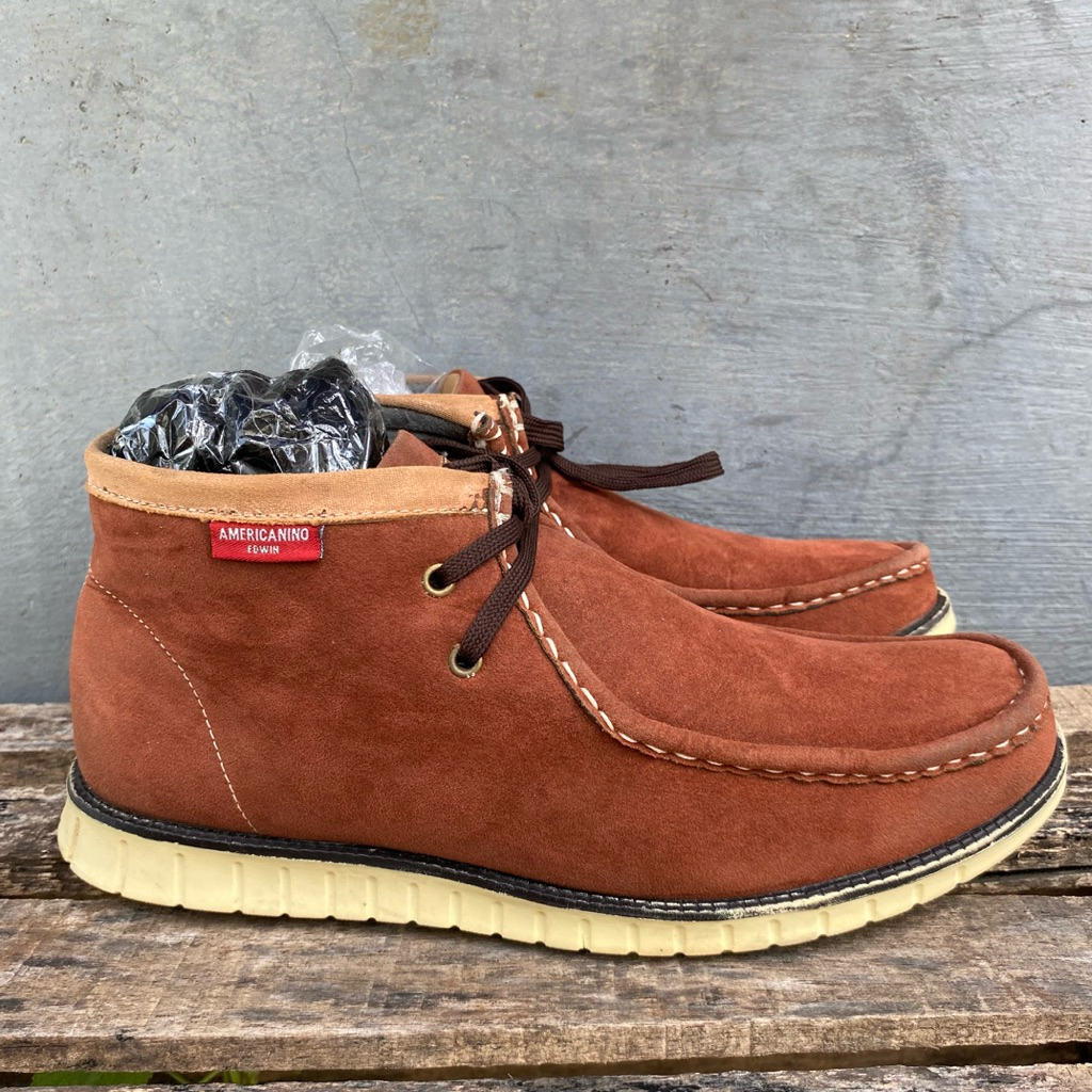 Americanino edwin suede chukka boots