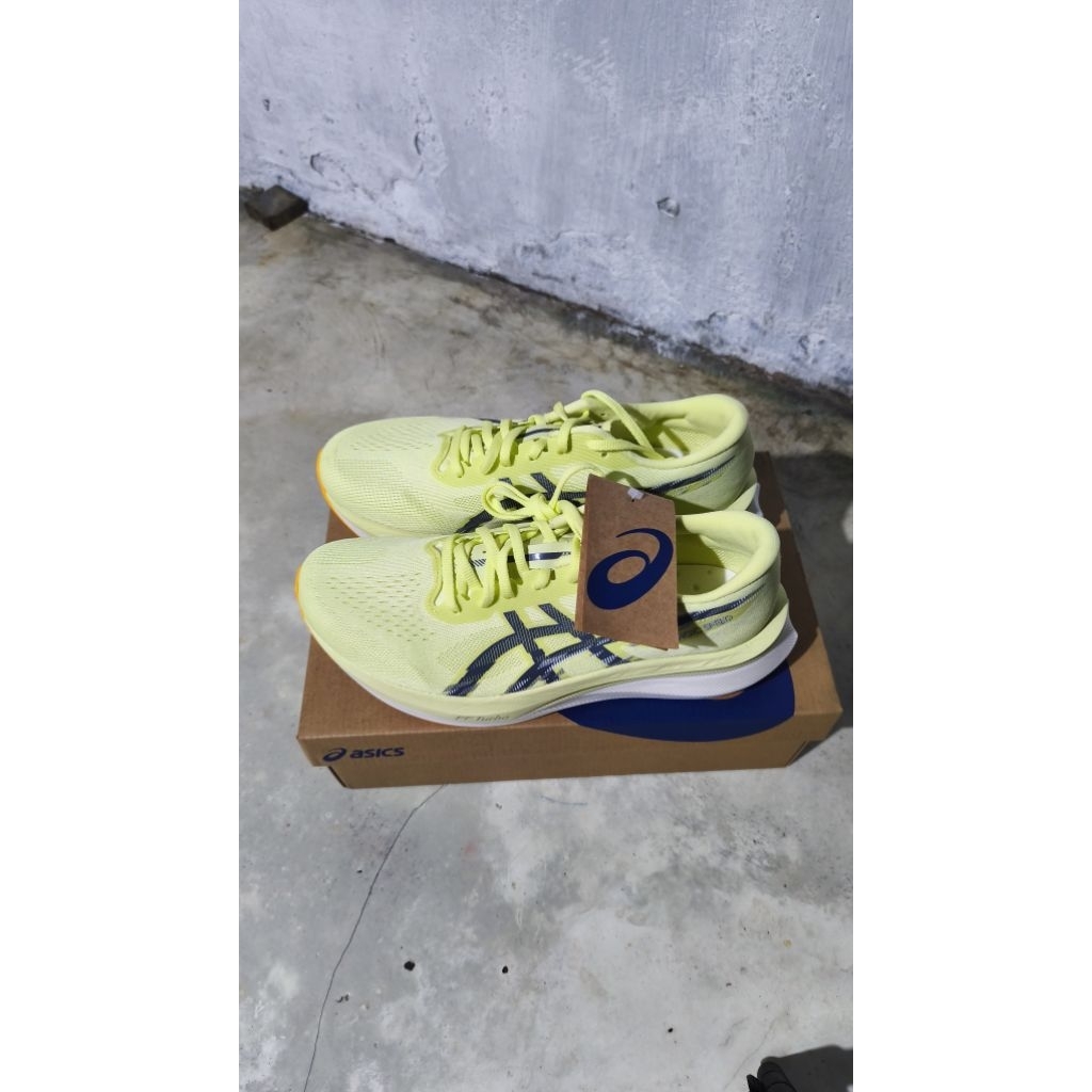 Asics Magic Speed 4