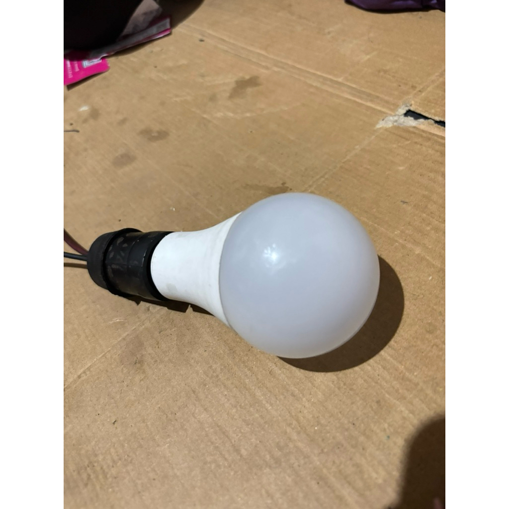 Lampu LED 15 Watt