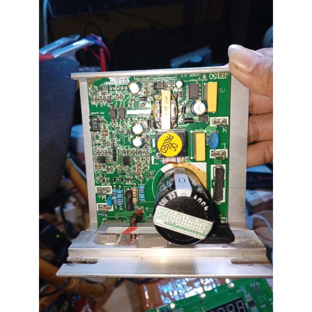 perbaikan mesin modul PCB treadmill kinetic jf150 error E06