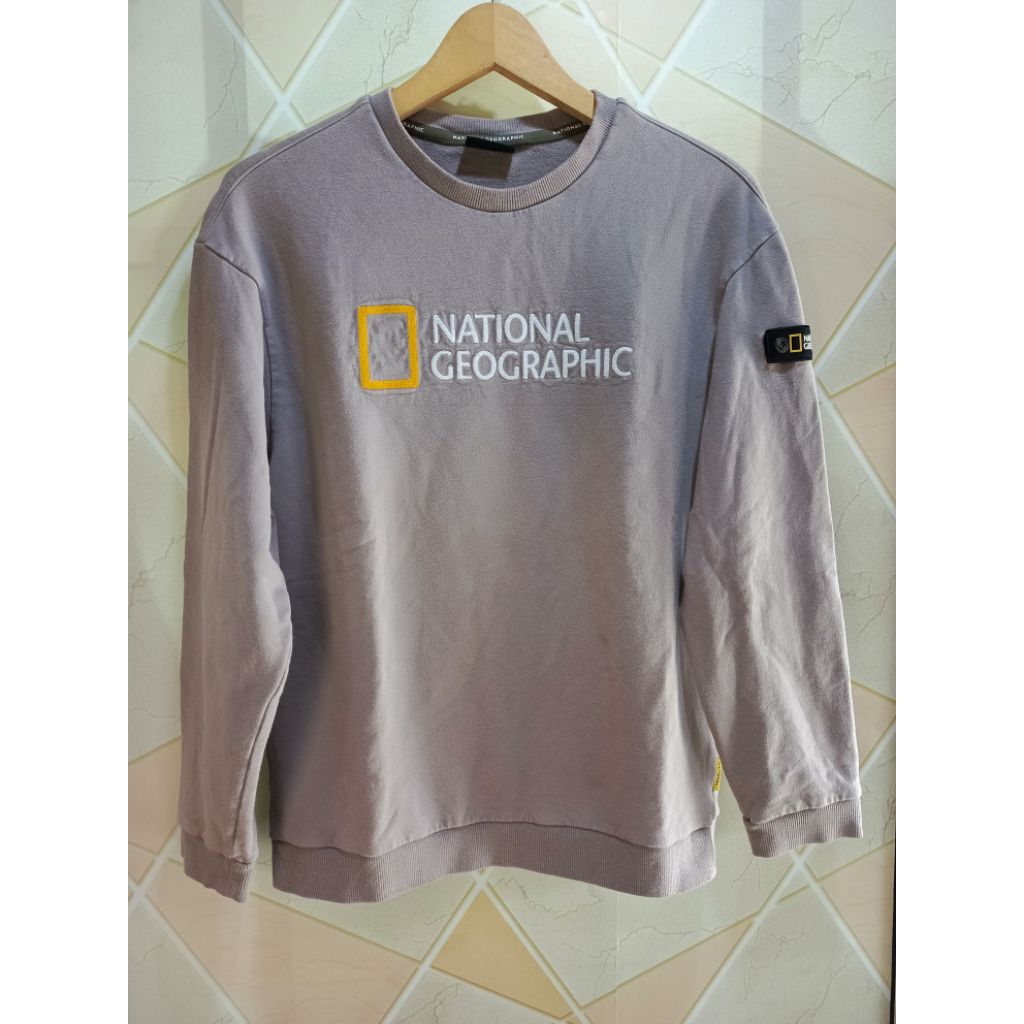 crewneck natgeo patch