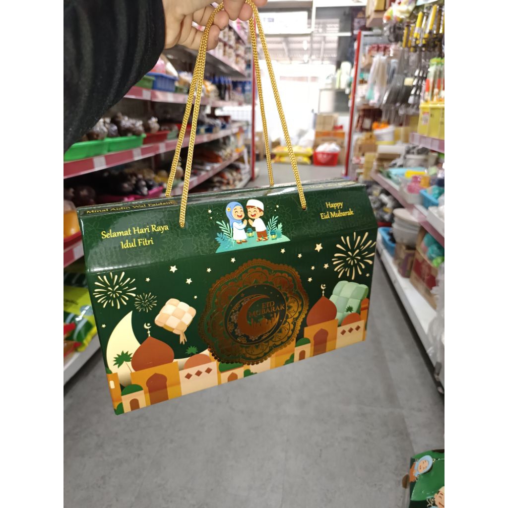 Box  hampers lebaran idul fitri 3 jar 800 Ml