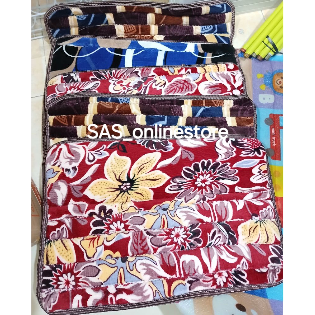 Keset Kaki Hambal Malaysia Motif/Keset Lantai Ambal Sekat