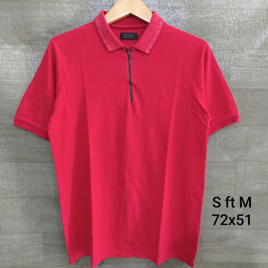 Kaos T-Shirt Kerah Zara Zipper