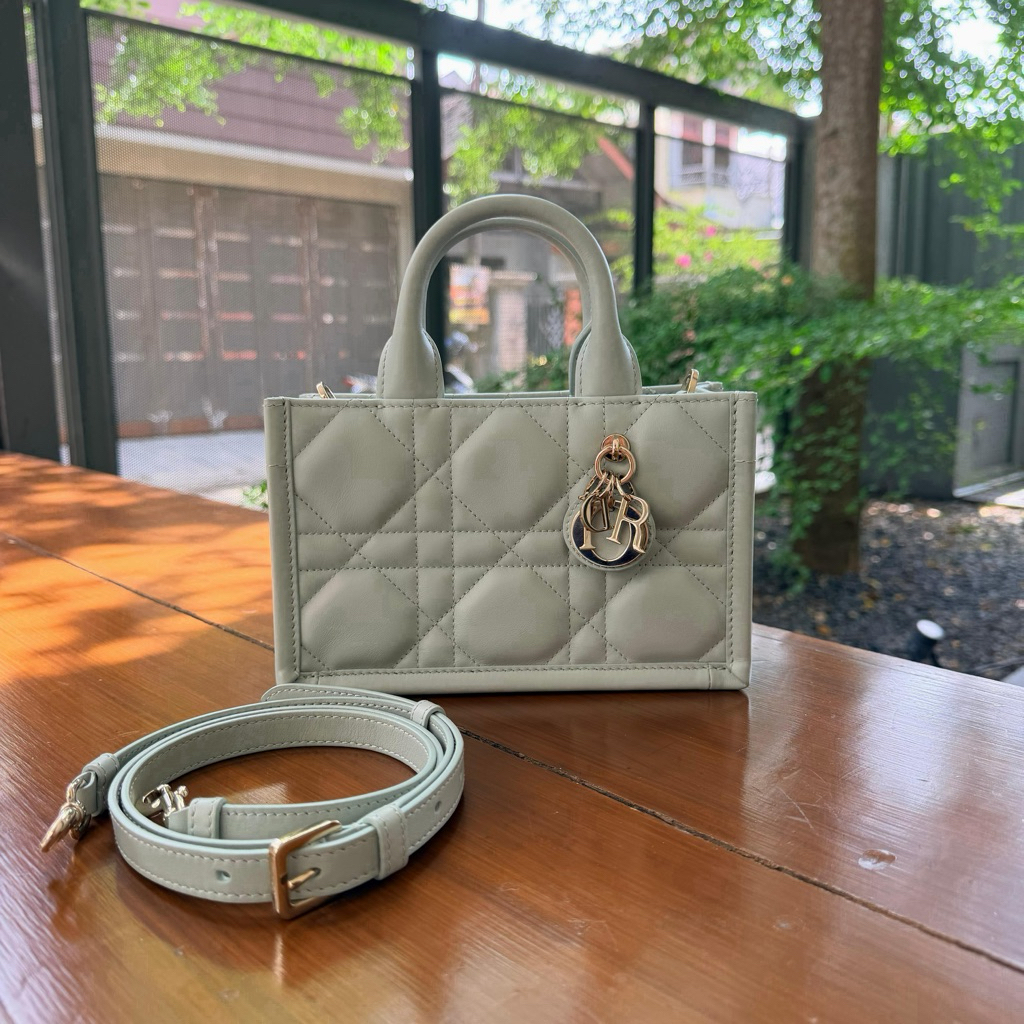 Preloved Dior book tote macro cannage size mini in pistachio green 2024