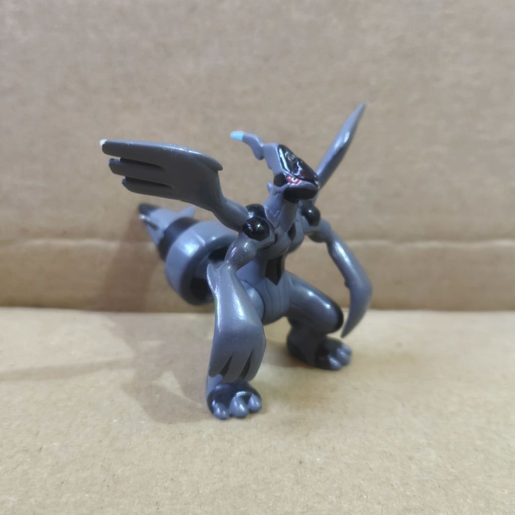 Pokemon zekrom banpresto ex keychain