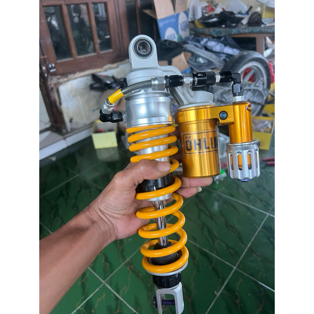 ohlins ho831 ful hyb + tbt