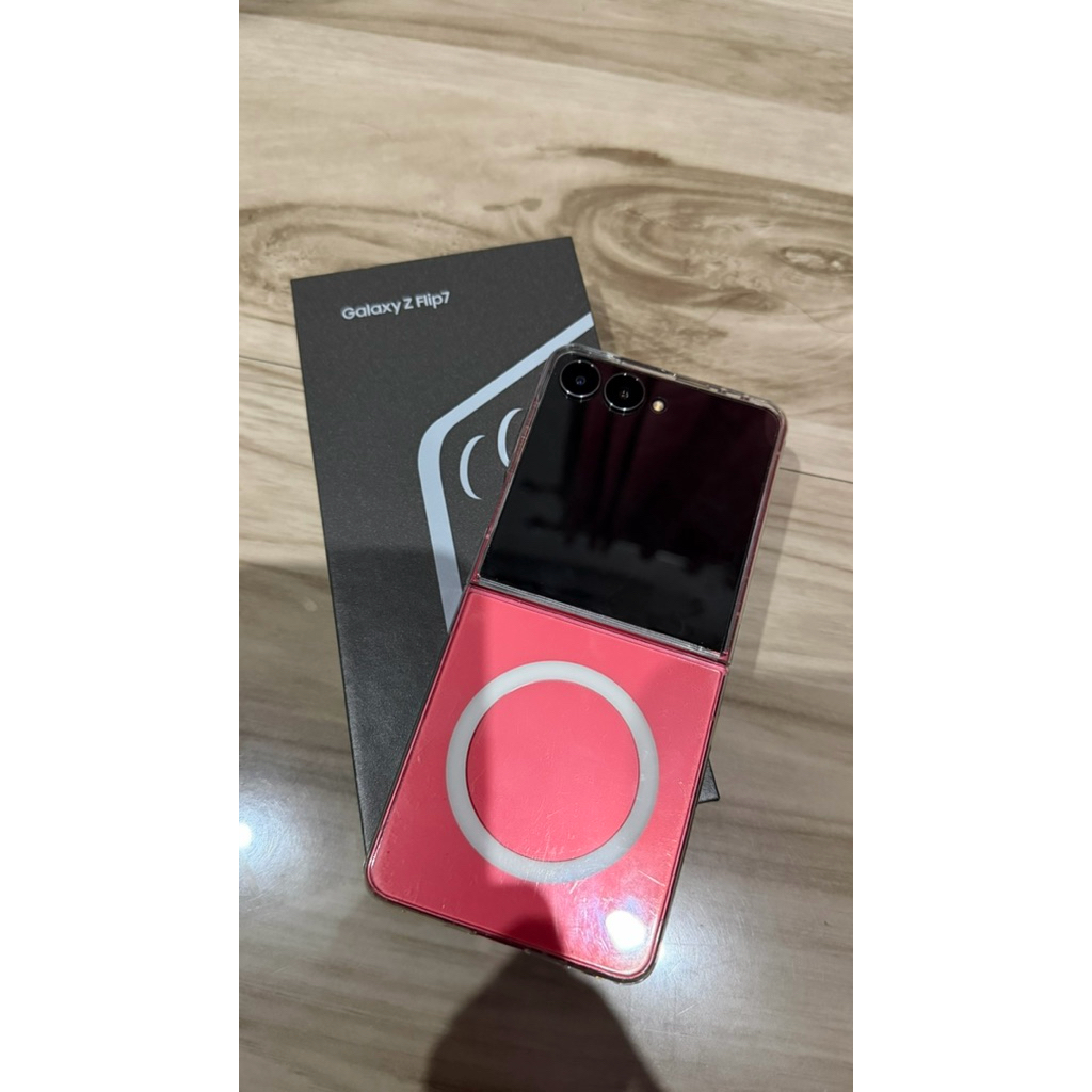 Hp Samsung Z Flip 7 (Second) 256GB