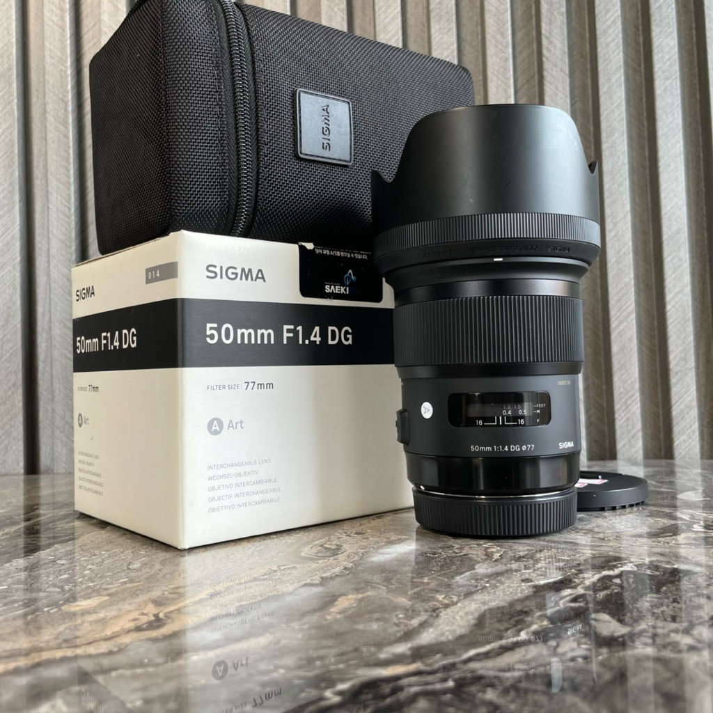 LENSA SIGMA 50MM F1.4 FOR CANON DAN NIKON DSLR