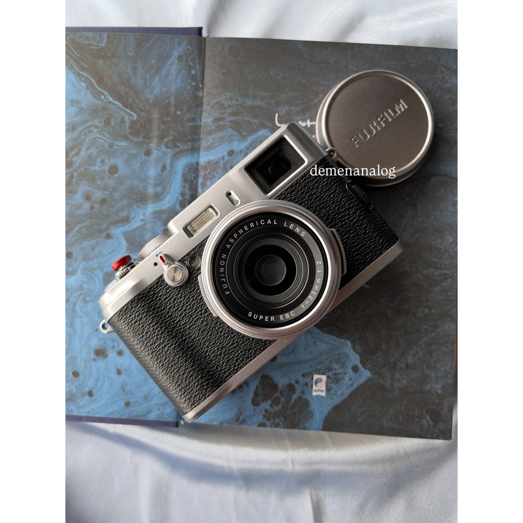Fujifilm X100