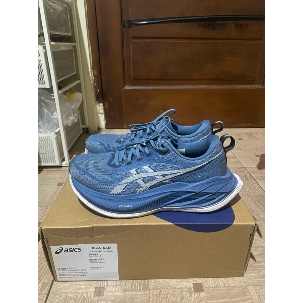 Asics SUPERBLAST 2