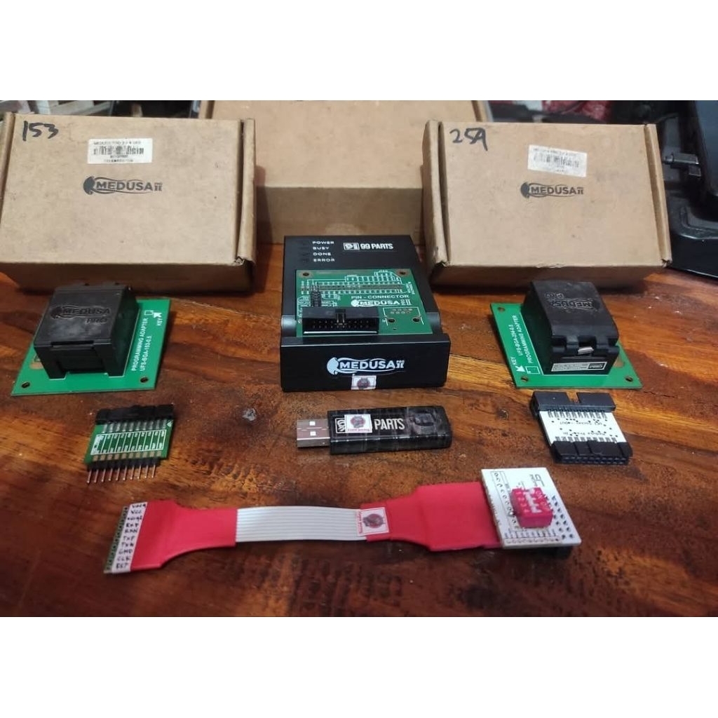 Medusa pro 2 bekas suppot emmc&ufs(bekas)+soket bga 153&254 ufs