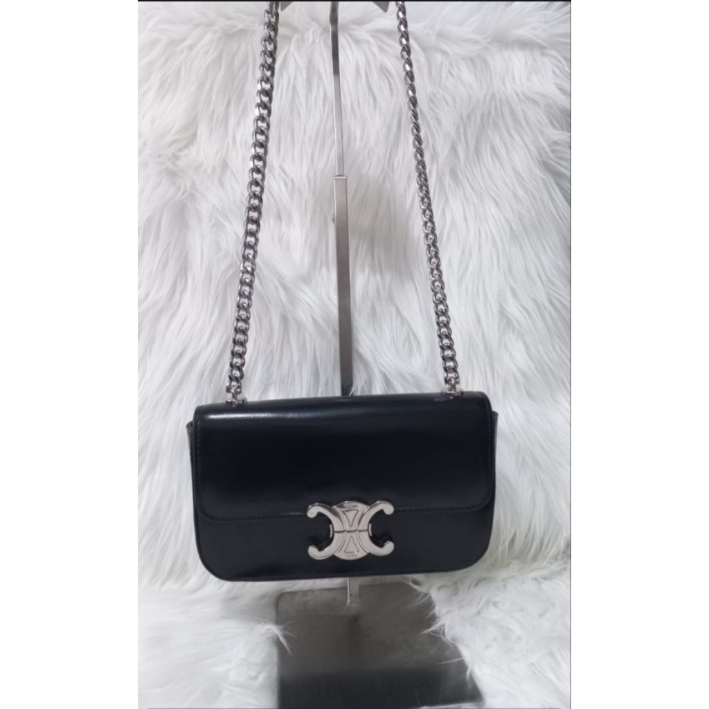 CELINE TRIOMPHE CHAIN SHOULDER BAG