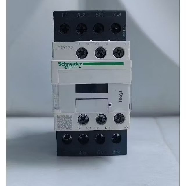 Kontaktor Schneider LC1DT 32 4VOL 32A