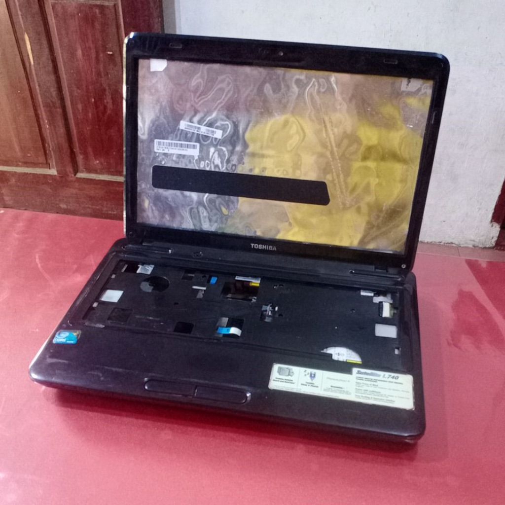Casing Laptop Toshiba Satellite L740 L745