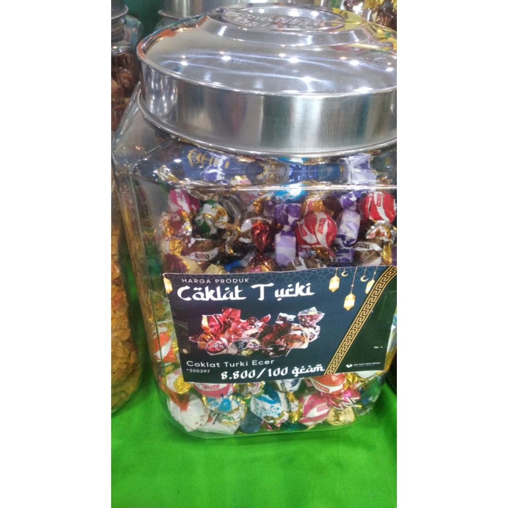 coklat fondante-isi 100pcs-1kaleng