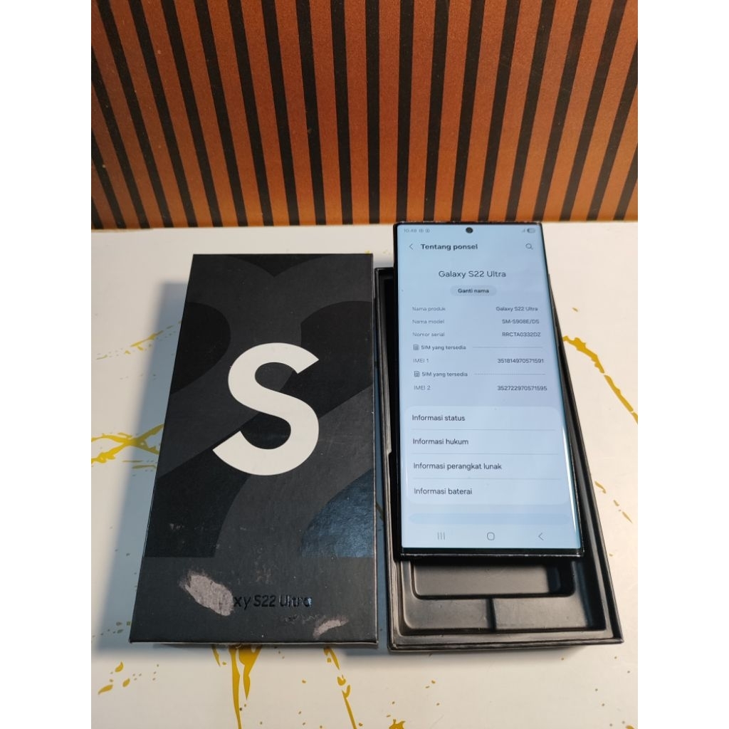 S22 ultra 12/256 second