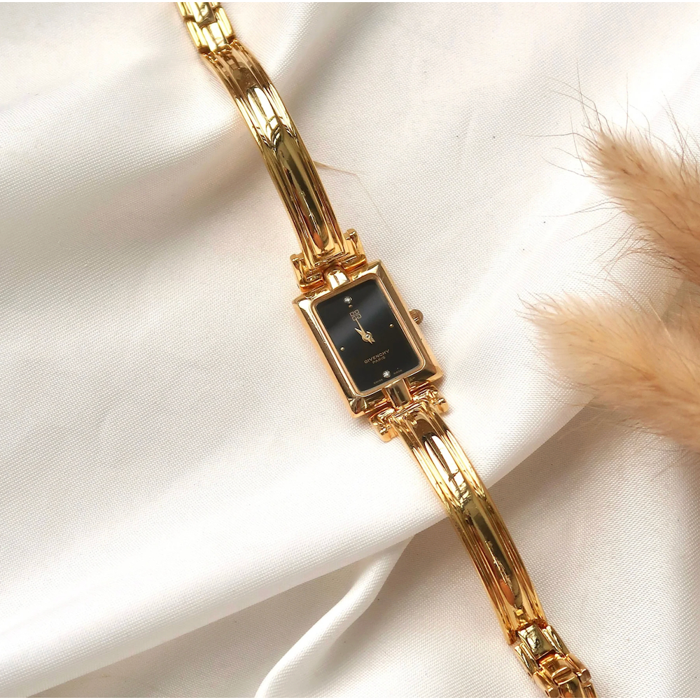 Jam Tangan Wanita Vintage Watch Givenchy Black Dial Gold Bangle Original Autentik Preloved Bekas