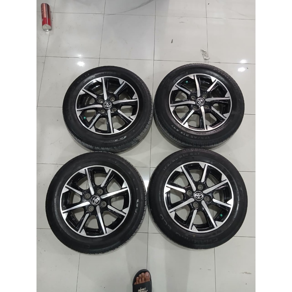 Velg Mobil Bekas Copotan Mobil CALYA Ring 14 baut 4x100 + ban 175 65 r14