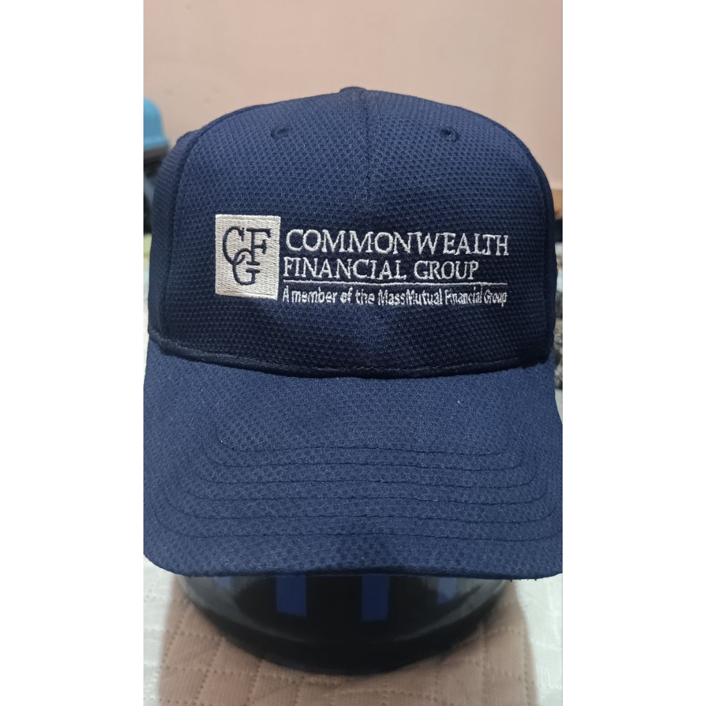 Topi Under Armour bordir