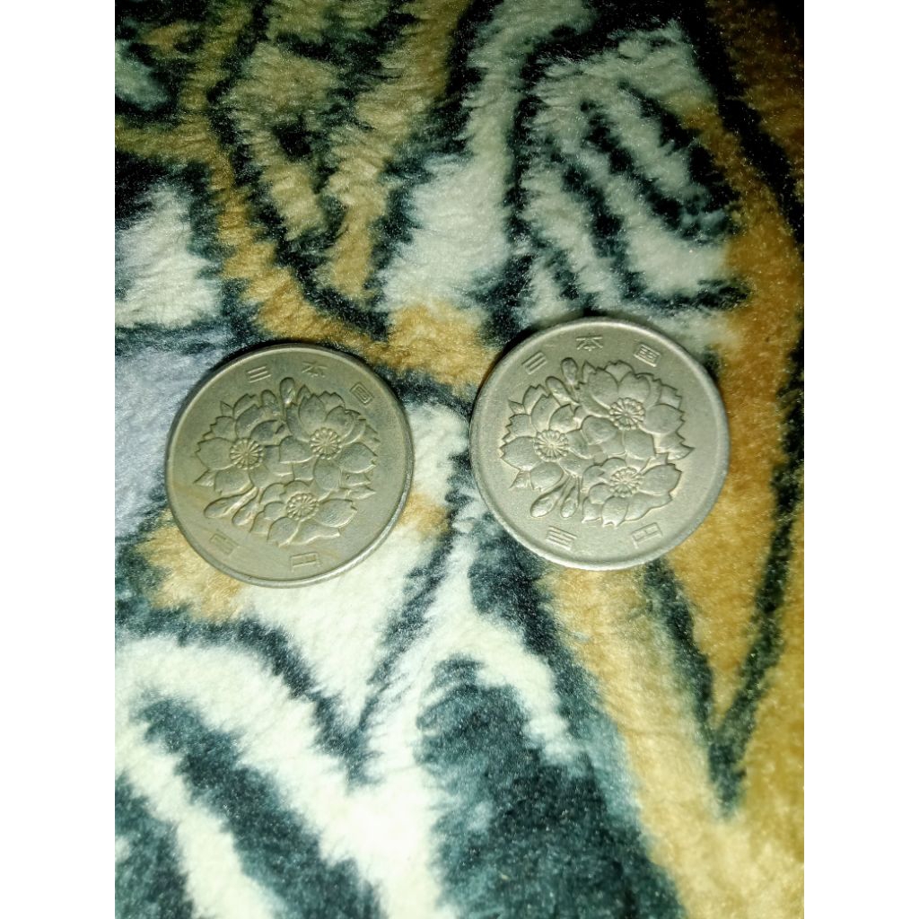 2 pcs, Koin Kuno 100 Yen Jepang Tahun 1973&1975