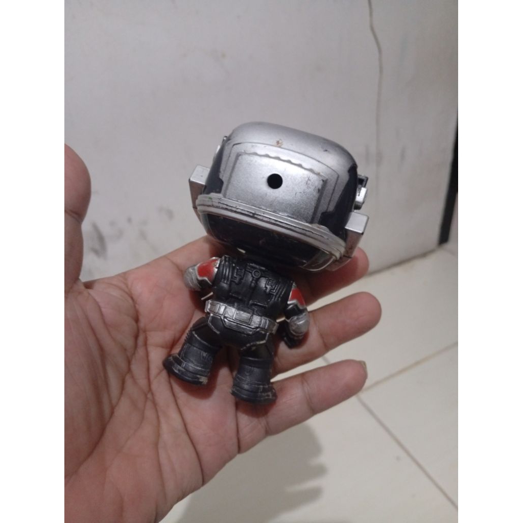 figure ant man Funko pop