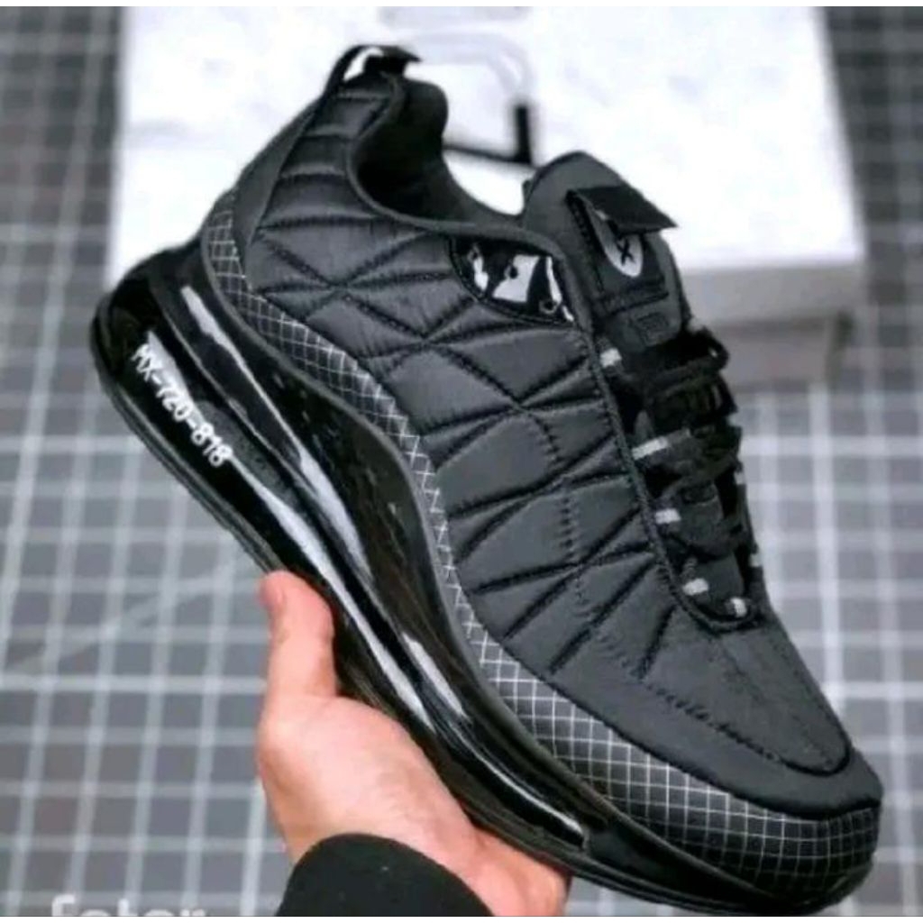 Sneakers Series 8I8 Semua Varian Terlaris