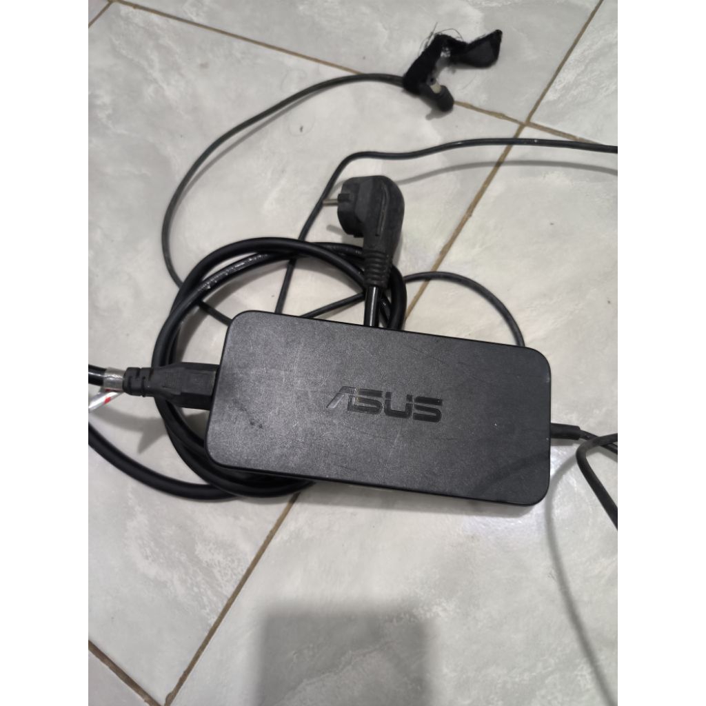 Casan laptop Asus Charger Adaptor Laptop Asus TUF Gaming FX505DD-R5598T FX504GE-E4267T 19V 6.32A