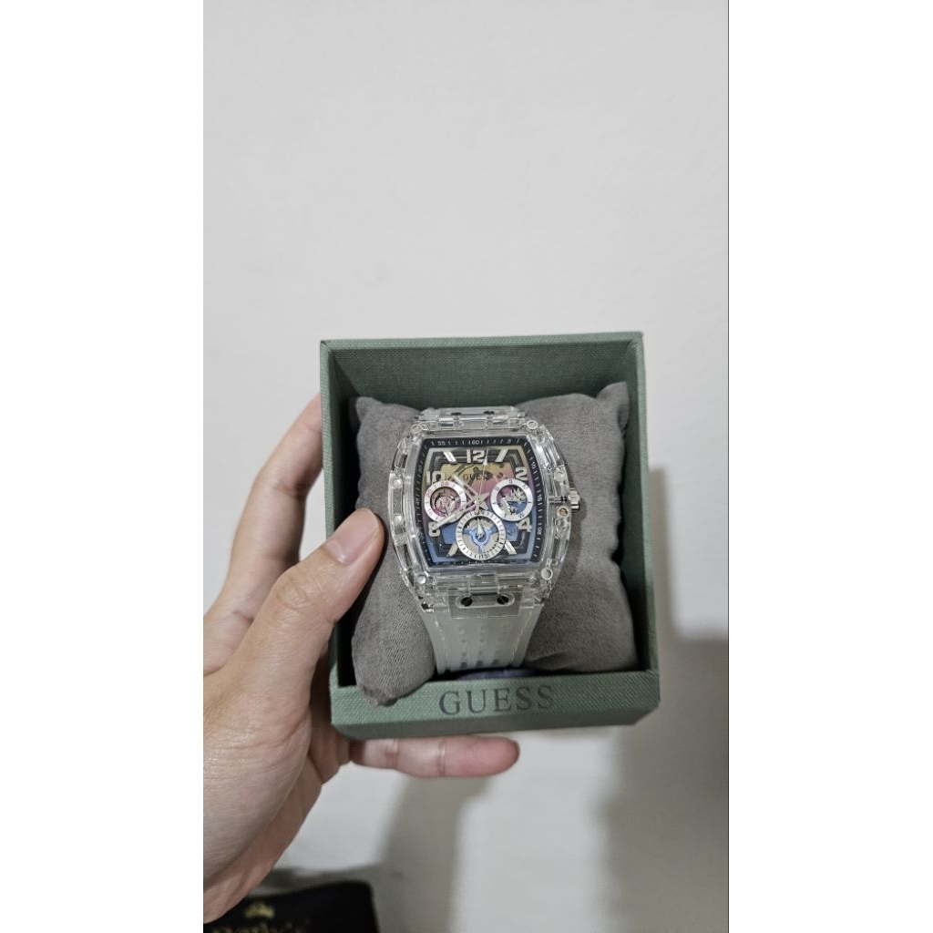 Guess Watch Phoenix Original 100% Chronograph white clear silver tone strap