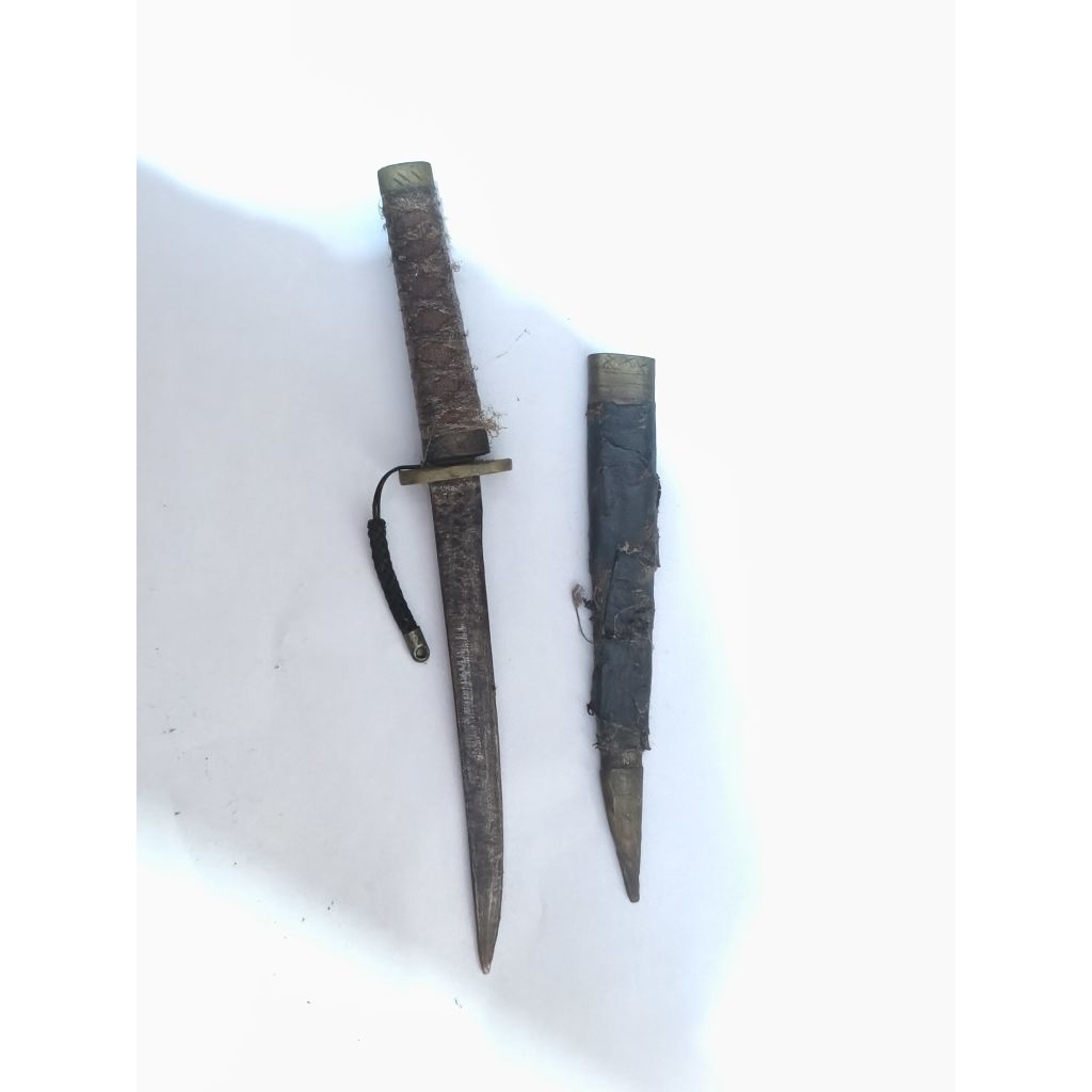 Katana mini jepang asli. peninggalan sejarah