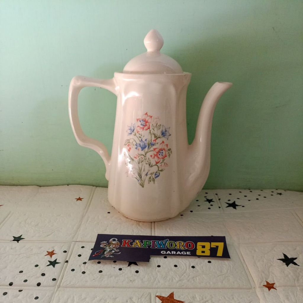 teko keramik antik motif bunga