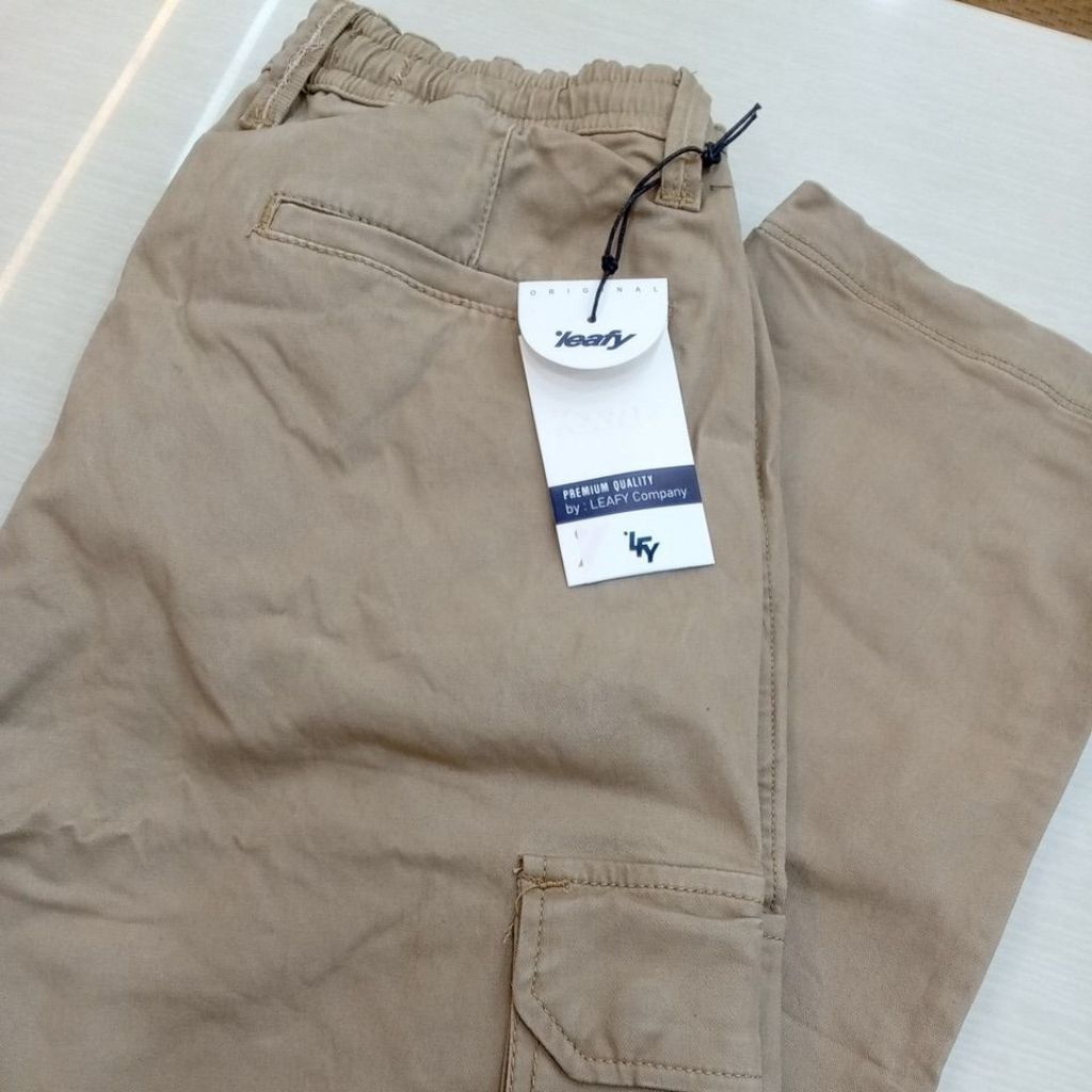 CELANA LEAFY  CARGO//CELANA TERBARU