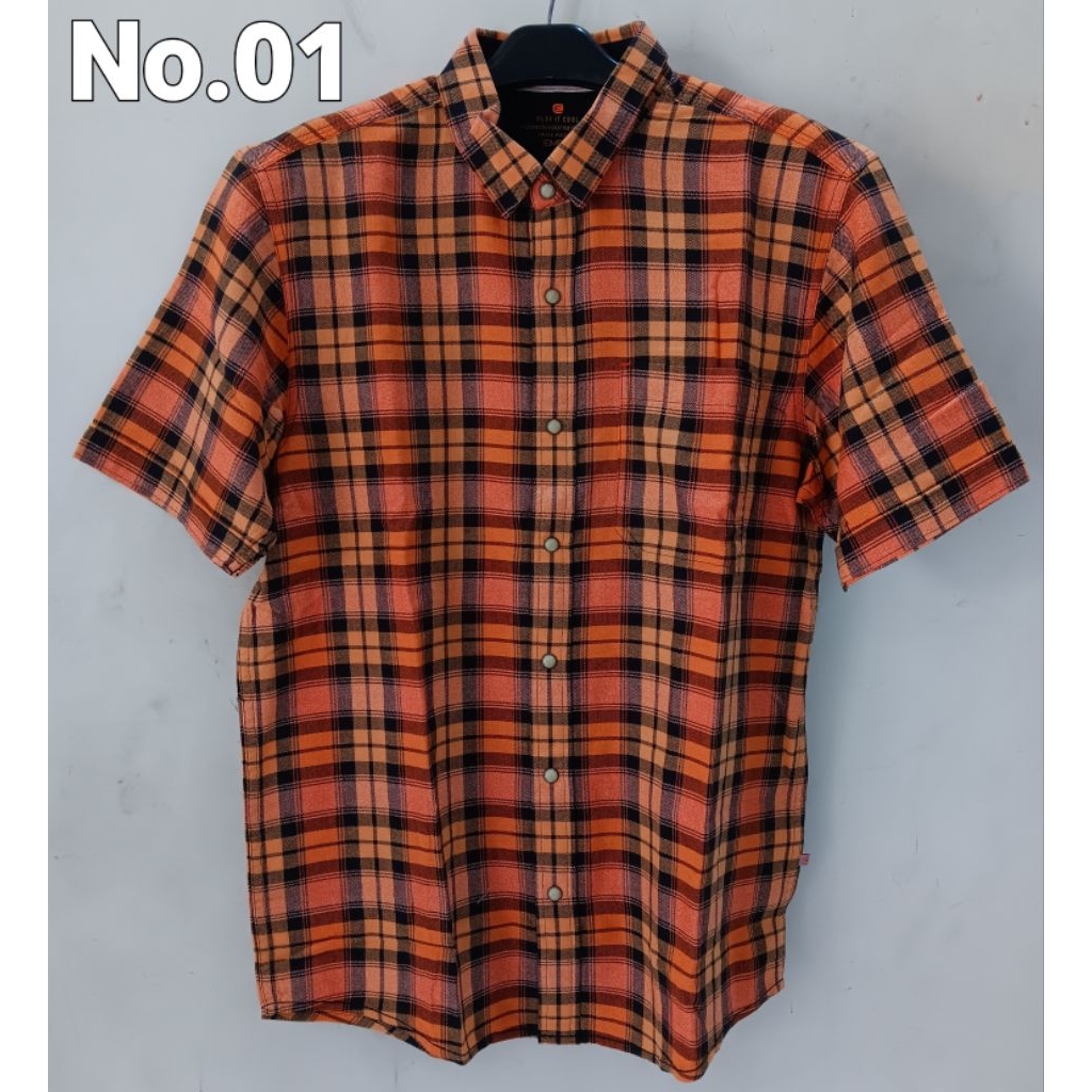 kemeja emba lengan pendek