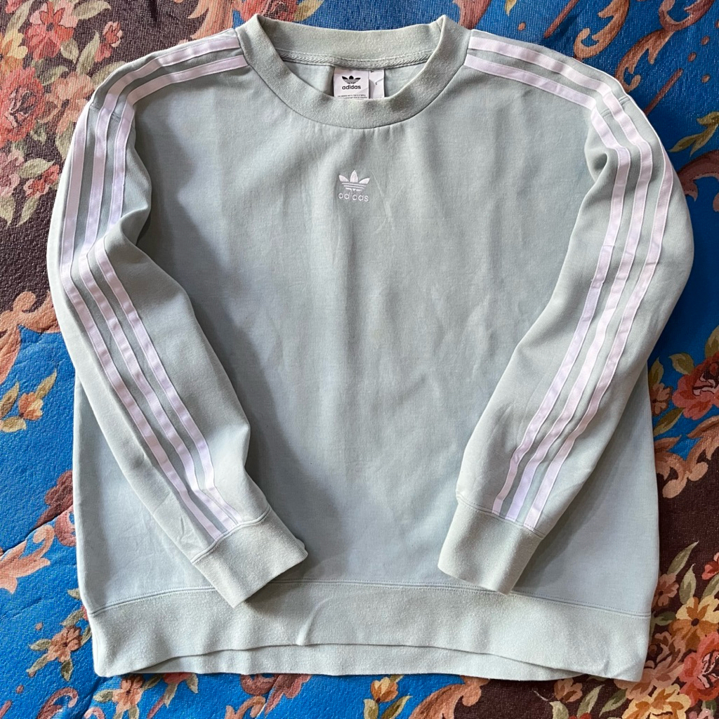 crewneck adidas woman’s center logo original