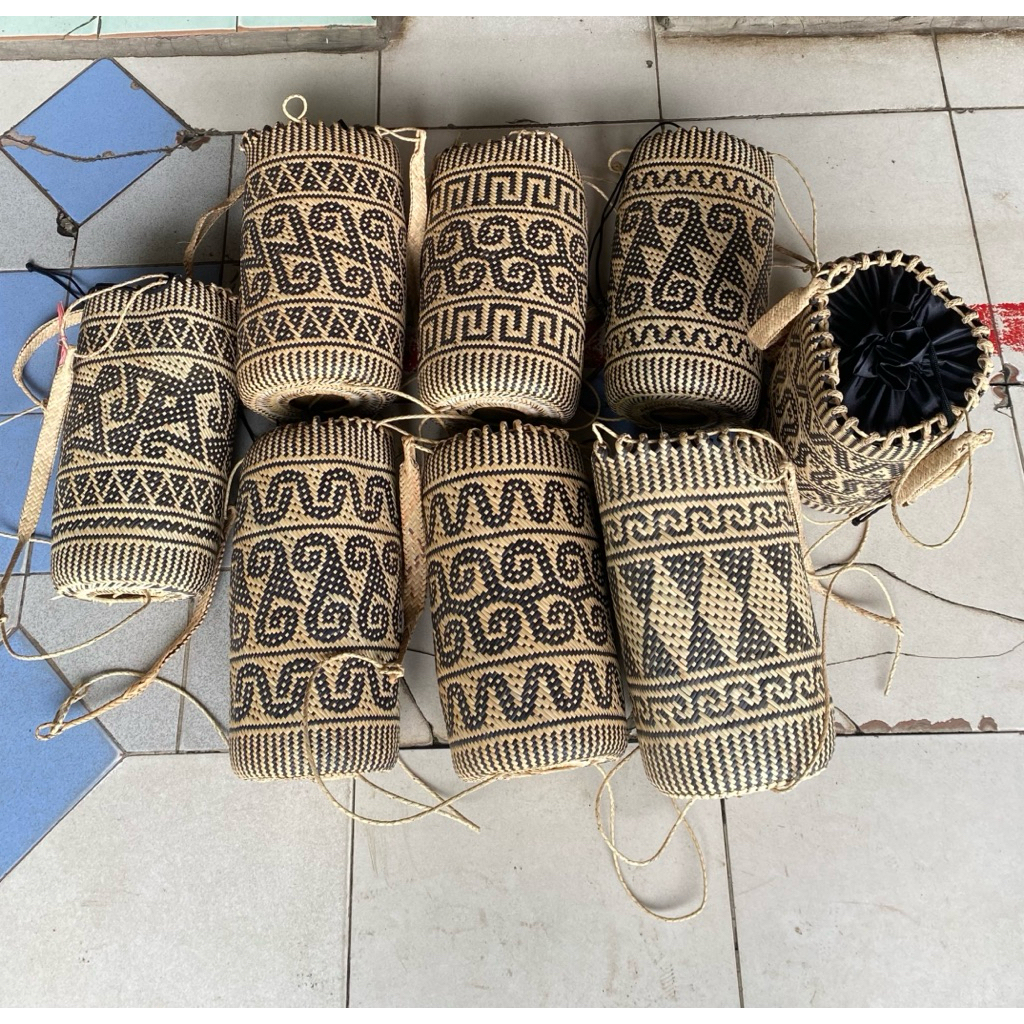 Tas Anjat Rotan Premium Ransel Ukuran Besar Etnik Khas Dayak Kalimantan