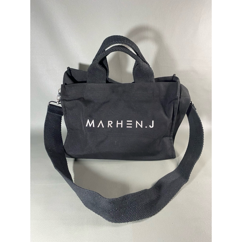 slingbag canvas marhen j / Marhen J Slingbag / Tas Marhen J / Marhen J Shoulder Bag Second Original