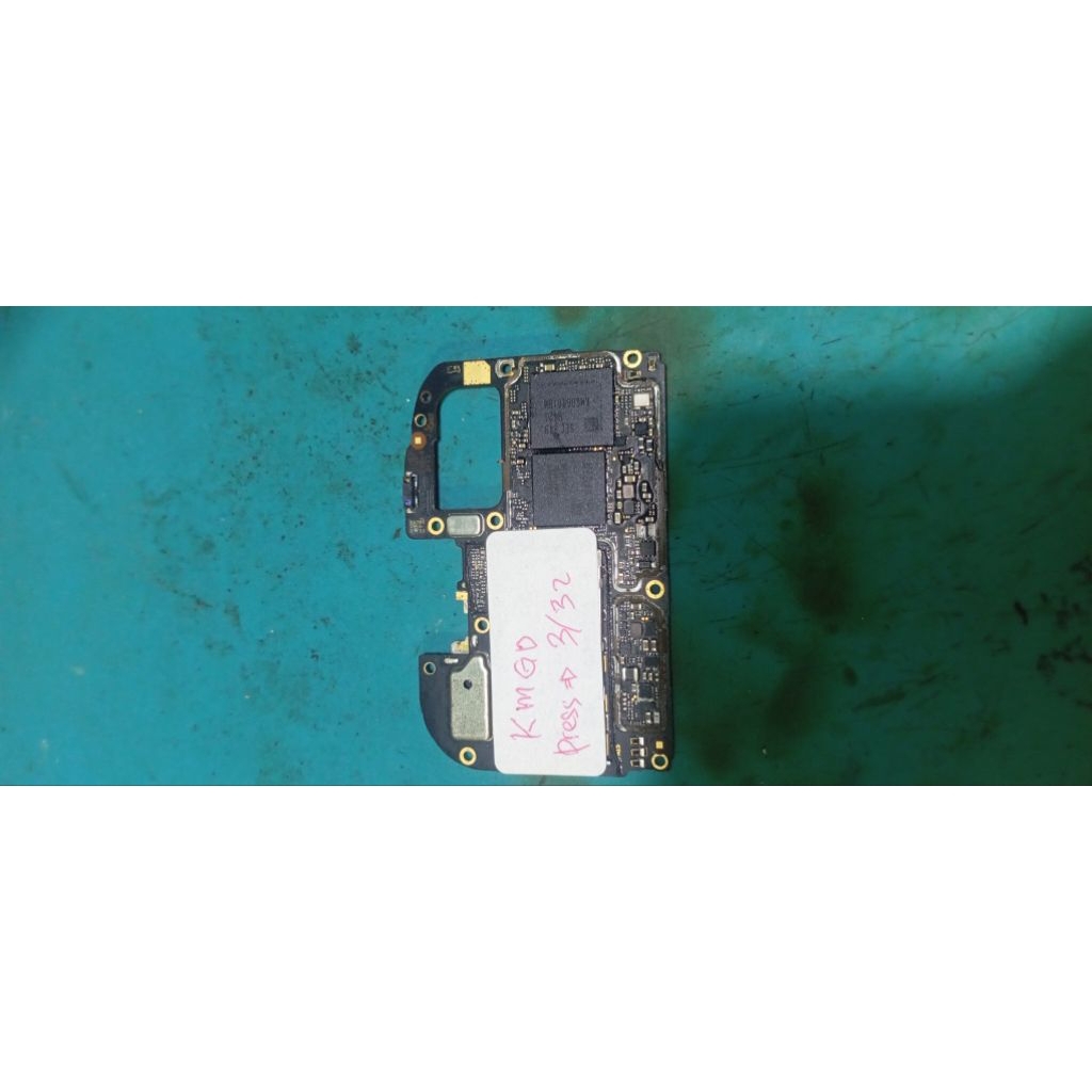 MESIN HANDPHONE KMGD6001BM